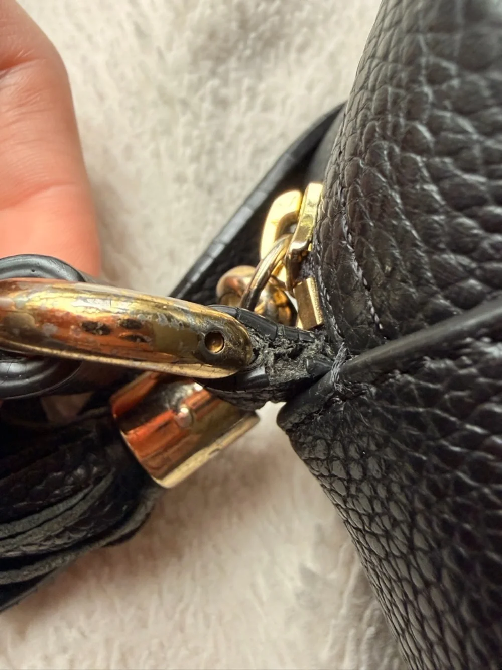 Gucci Black Pebbled Leather Disco Crossbody with Tassel - Picture 10 of 16